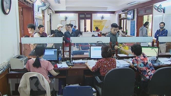 Hà Nội khắc phục tình trạng quá tải cấp phiếu lý lịch tư pháp. (Ảnh: Kim Anh/TTXVN).