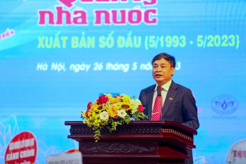 Tổng Biên tập Tạp chí Quản lý nhà nước Nguyễn Quang Vinh phát biểu tại lễ kỷ niệm.
