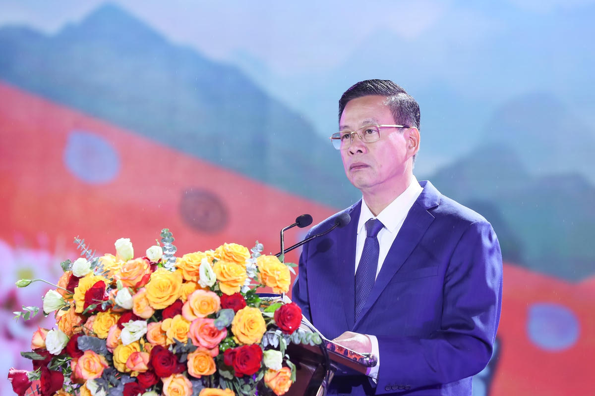 Chủ tịch UBND tỉnh Hà Giang Nguyễn Văn Sơn phát biểu khai mạc.