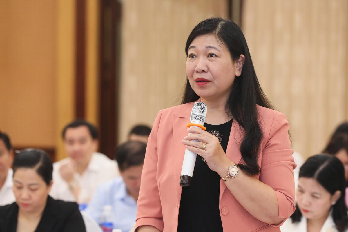 Bà Nguyễn Lan Hương, Chủ tịch Ủy ban MTTQ thành phố Hà Nội phát biểu. Ảnh: Quang Vinh.