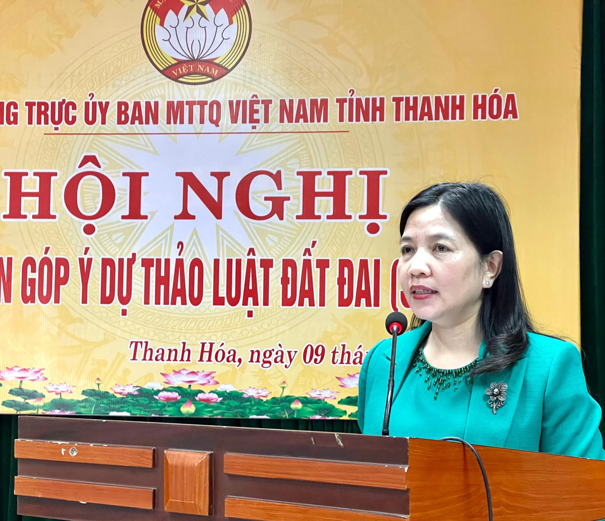Trưởng Ban Dân vận, Chủ tịch Ủy ban MTTQ tỉnh Thanh Hóa Phạm Thị Thanh Thủy cho rằng việc tổ chức lấy ý kiến đóng góp vào Dự thảo Luật Đất đai (sửa đổi) có ý nghĩa rất quan trọng...