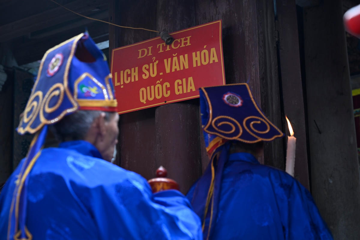 Hệ thống đình, đền, chùa xã Hiền Quan được công nhận là Di tích lịch sử văn hóa cấp quốc gia.