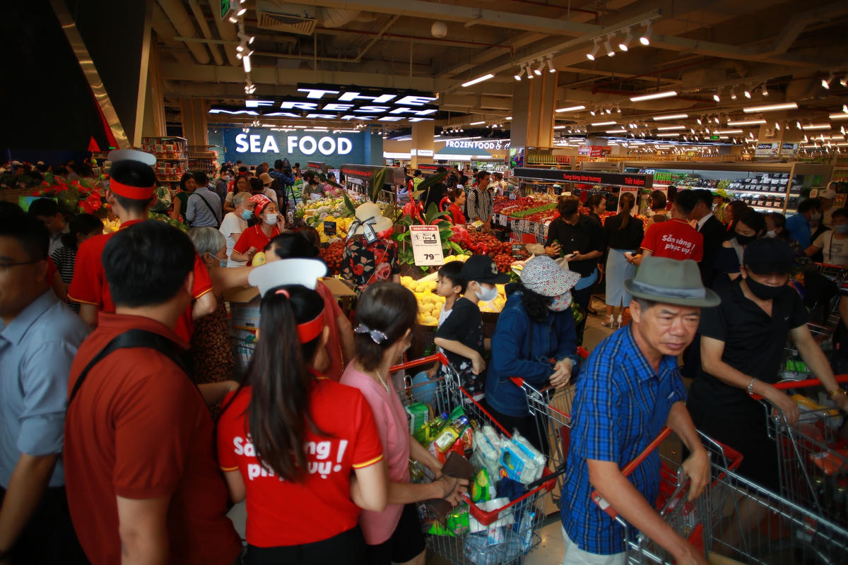 Đầu tư khủng, WinCommerce nâng cấp siêu thị WinMart Thăng Long theo mô hình trải nghiệm mới