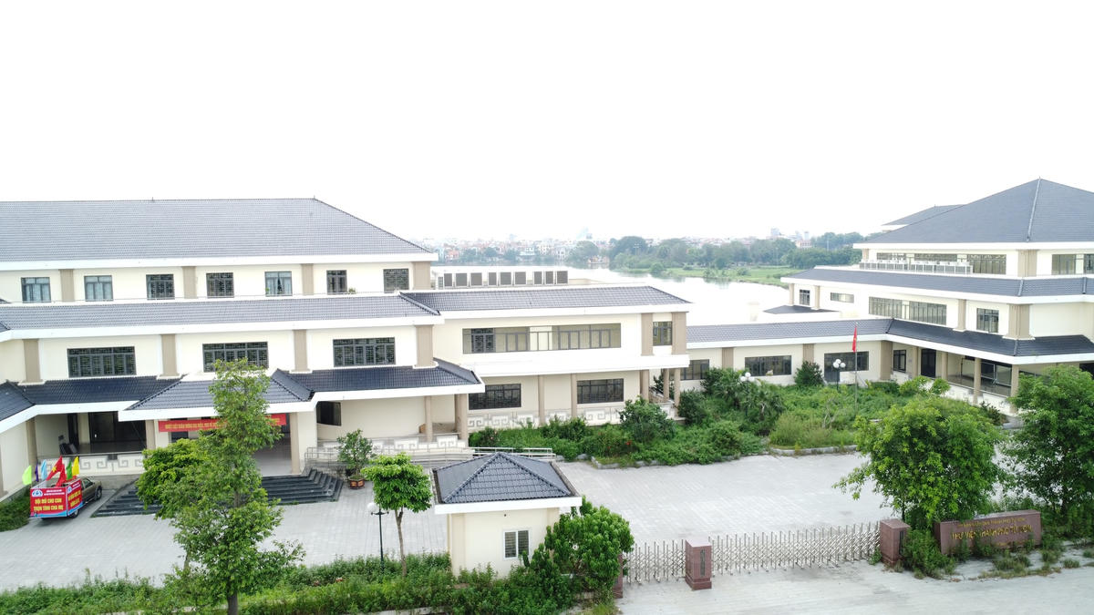 Công trình Bảo tàng, Thư viện thành phố Từ Sơn được UBND tỉnh Bắc Ninh phê duyệt tại quyết định số 1282 ngày 1/8/2018. Đây là dự án thuộc nhóm B do Ban quản lý các dự án xây dựng thành phố Từ Sơn làm chủ đầu tư.