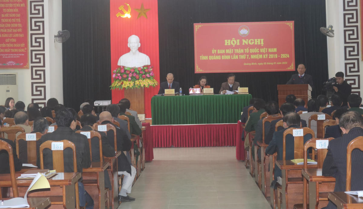 Quang cảnh hội nghị