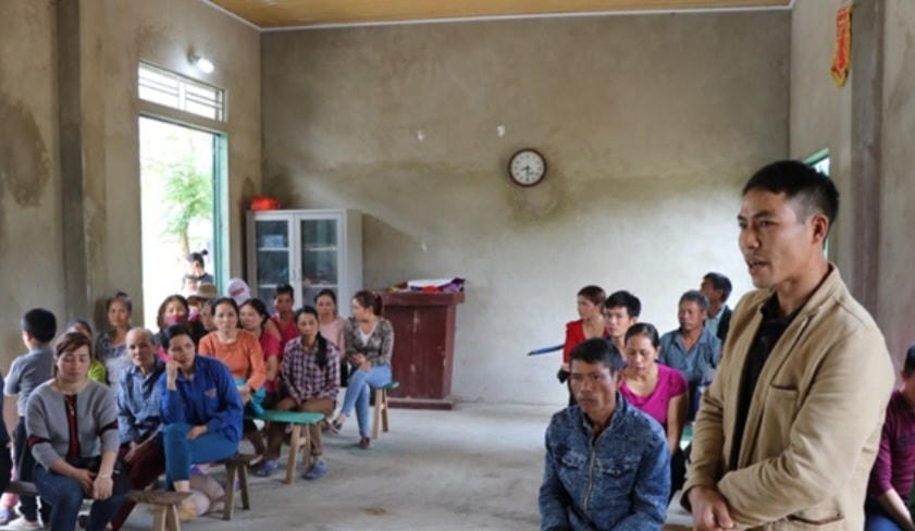 Công ty Cổ phần Tập đoàn Thái Dương (Công ty Thái Dương) đã có hoạt động gây ra mùi khó chịu, ảnh hưởng đến người dân ở xã Yên Phú, huyện Văn Yên, tỉnh Yên Bái. Do đó, hàng trăm người dân đã tập trung và yêu cầu công ty này dừng hoạt động. Ảnh: Ngô Hùng