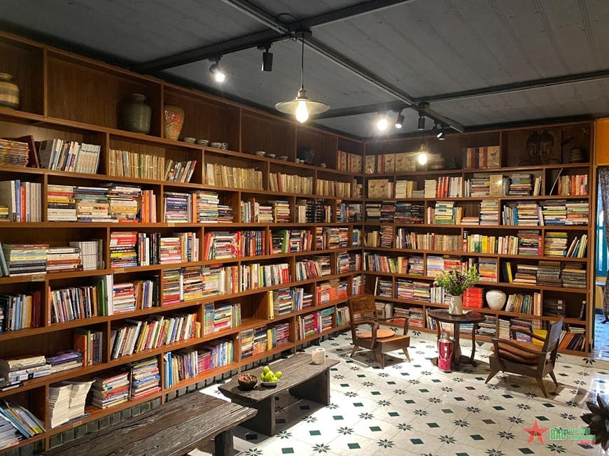 Góc sách nhà Mây (Vĩnh Hồ, Đống Đa, Hà Nội).