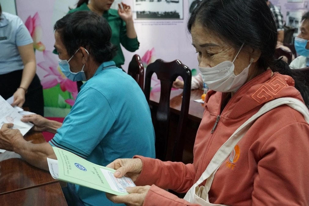 Đề xuất tiền lương đóng bảo hiểm xã hội sẽ không gắn với mức lương cơ sở.