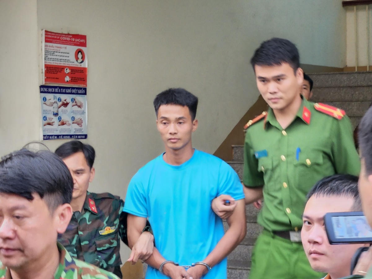 Trong thời gian lẩn trốn, Sự đã mua trà sữa để uống.