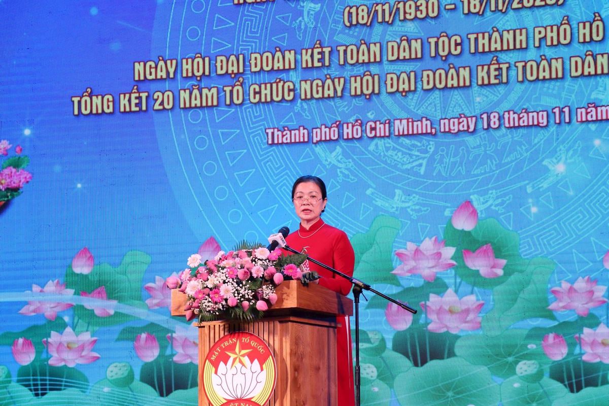 1-2.pho-chu-tich-uy-ban-tumttq-viet-nam-truong-thi-ngoc-anh-phat-bieu-tai-ngay-hoi-2-.jpg