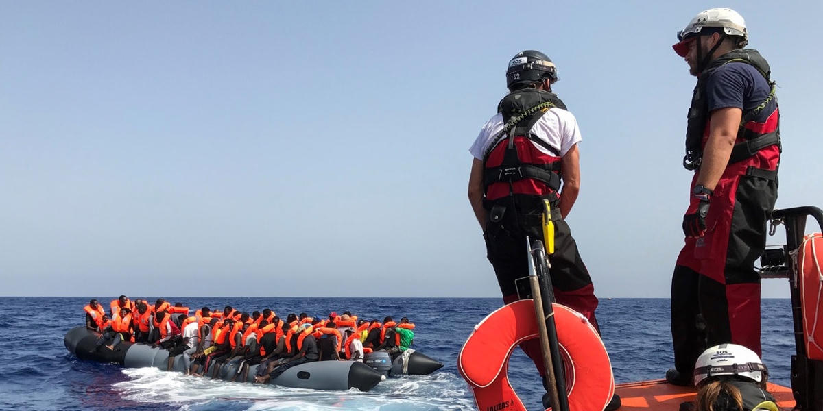 Người di cư vượt Eo biển Manche. Ảnh: AFP.  