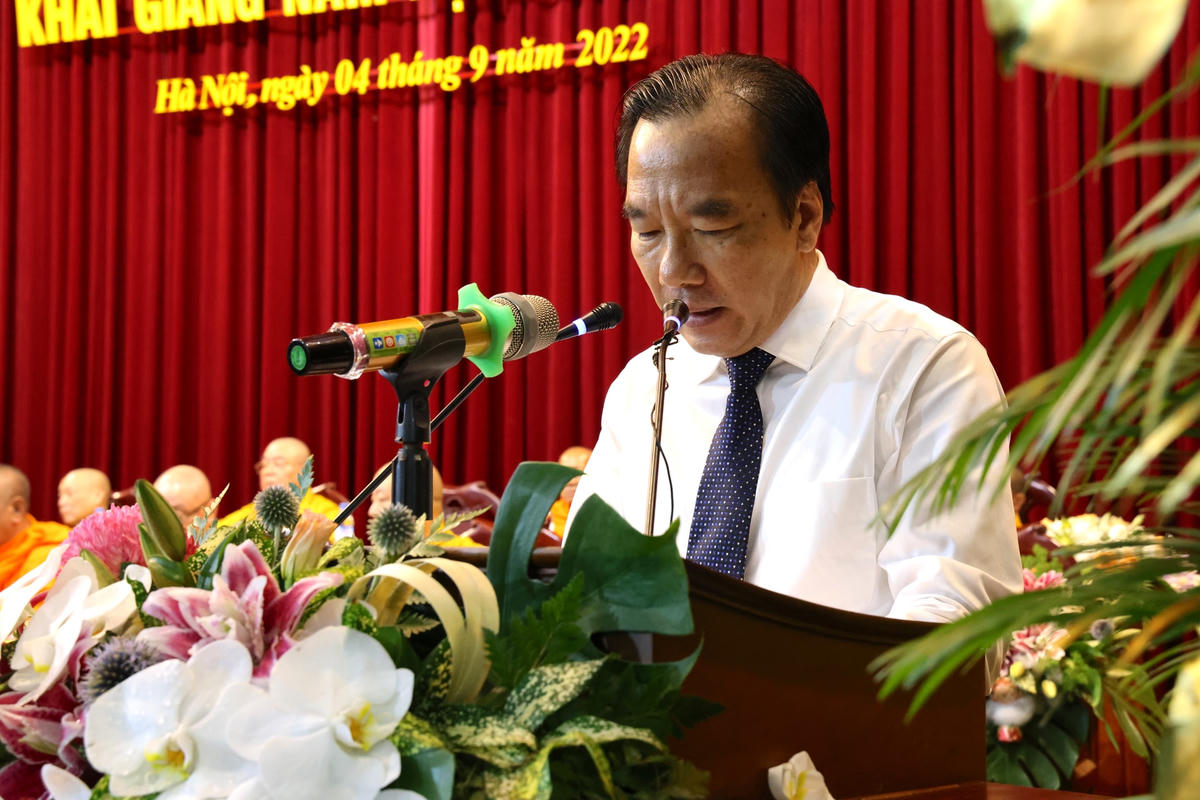 Phó Chủ tịch UBTƯ MTTQ Việt Nam Ngô Sách Thực phát biểu tại buổi lễ.