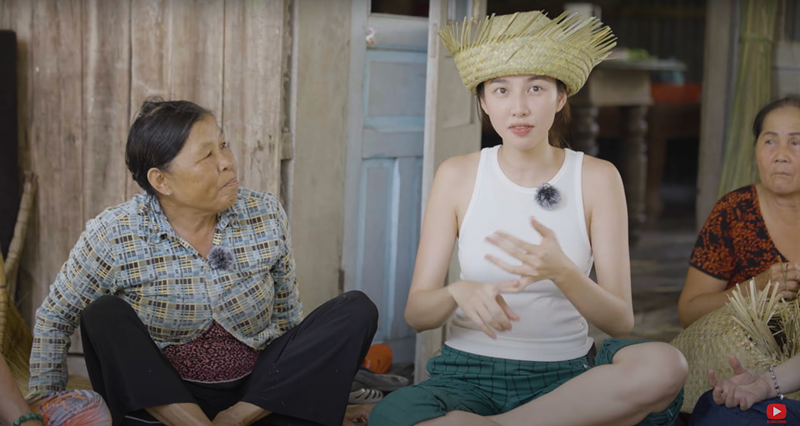 Thùy Tiên vẫn tiếp tục khai thác chủ đề về người lao động Việt Nam trong chương trình thực tế. 