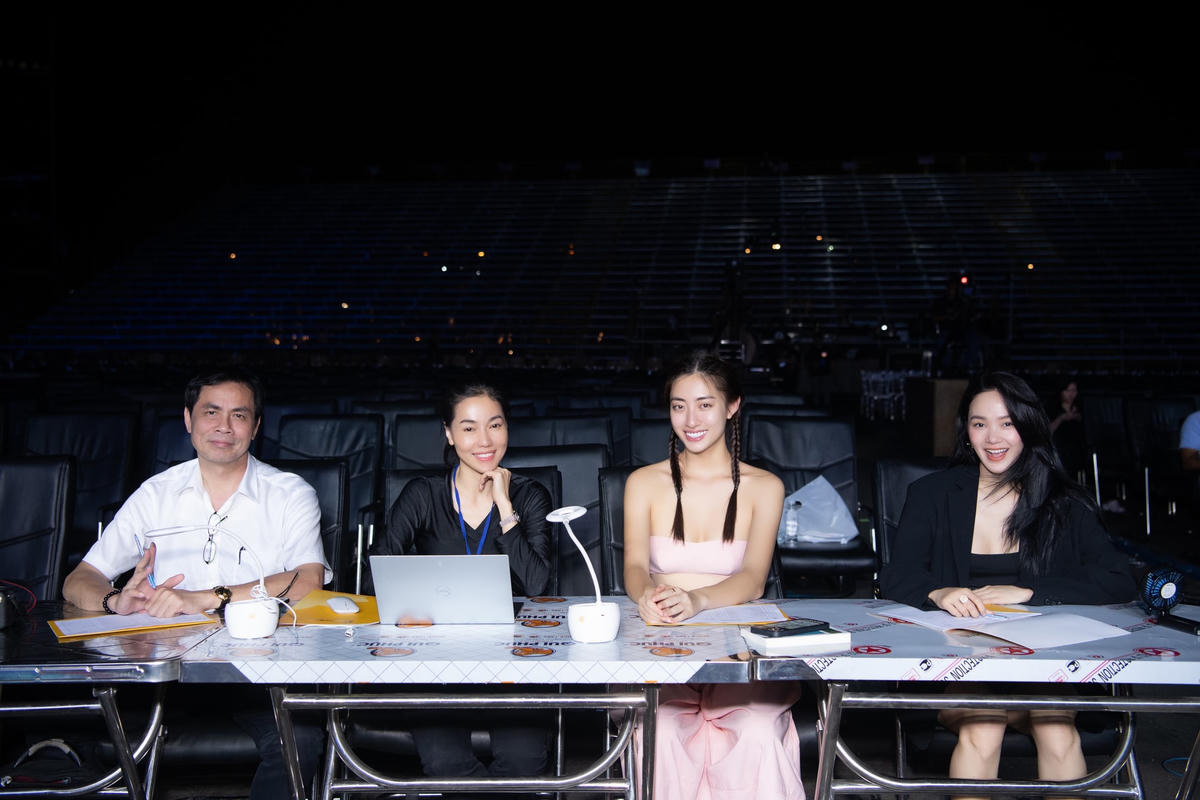 Dàn Ban giám khảo trong đêm chung kết Miss World 2022.
