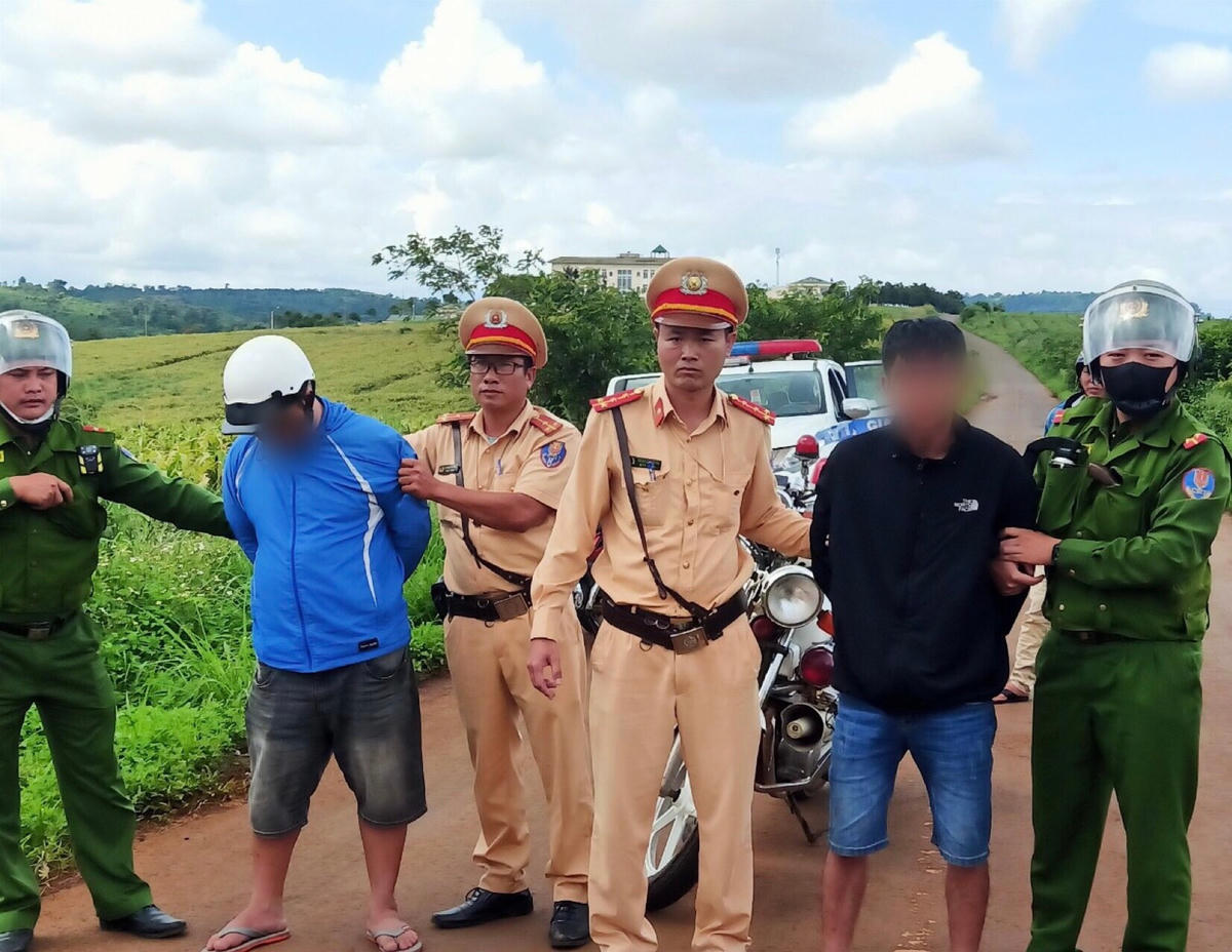 Chỉ sau thời gian ngắn lực lượng Công an Đắk Nông nhanh chóng bắt giữ 2 đối tượng.