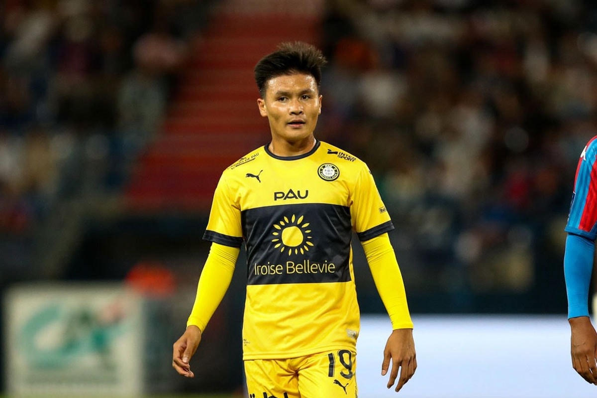 Quang Hải đang gặp khó trong việc cạnh tranh vị trí tại Pháp. (Ảnh: Pau FC).