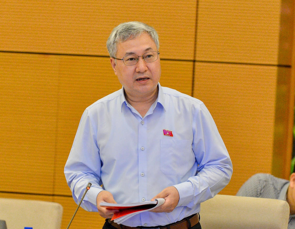 Ông Trần Văn Lâm.