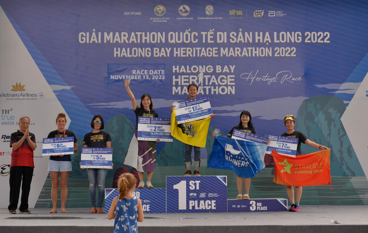 Hơn 5.000 VĐV chinh phục Giải Halong Bay Heritage Marathon 2022