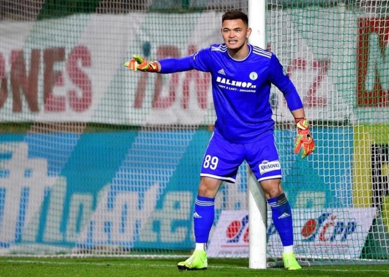 Dù đã chính thức gia nhập CAHN nhưng Patrik Lê Giang sẽ không thể thi đấu ngay ở giai đoạn 1 V-League 2023.