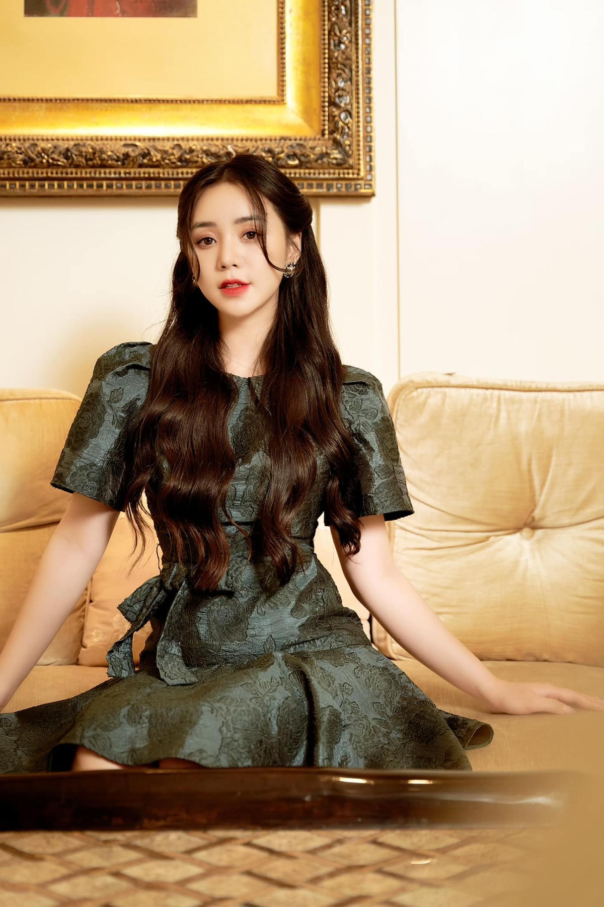 Quỳnh Kool nặng 51 kg, với chế độ tập luyện và ăn uống khoa học cô đang đặt mục tiêu giảm bớt con số này. Số đo ba vòng hiện tại của nữ diễn viên là 85 – 64 – 93.