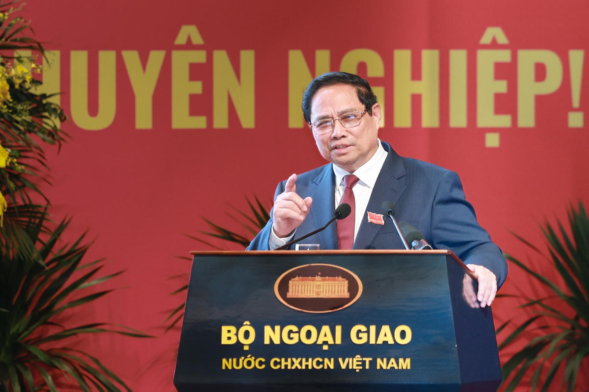 Thủ tướng: Xây dựng ngành ngoại giao chuyên nghiệp, văn minh, hiện đại, nhân văn, hiệu quả- Ảnh 7.