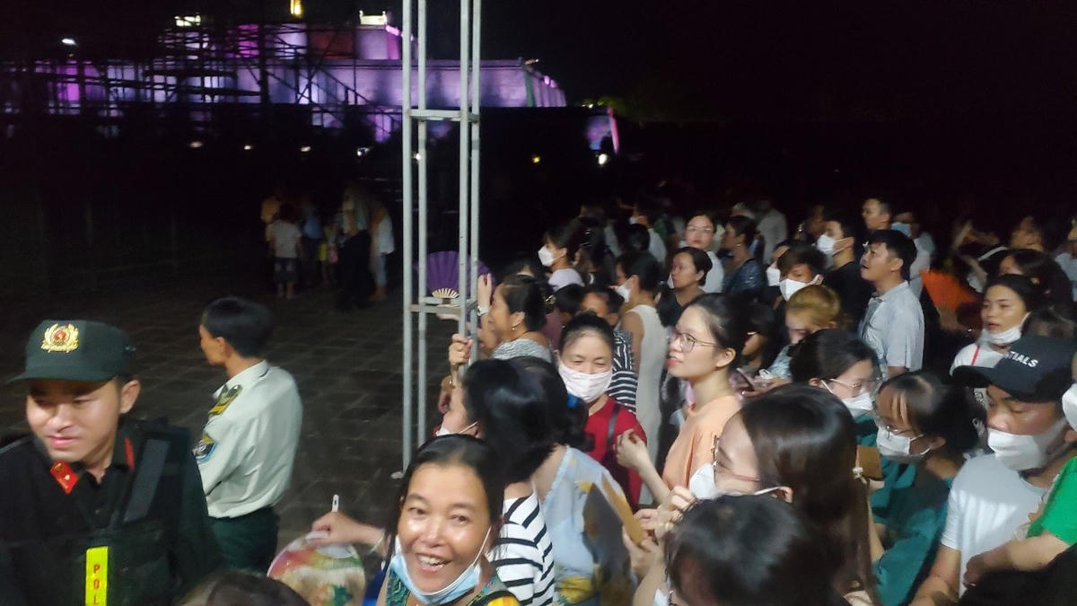 Ban tổ chức chính thức có thông tin xin lỗi khán giả về sự cố vừa qua.
