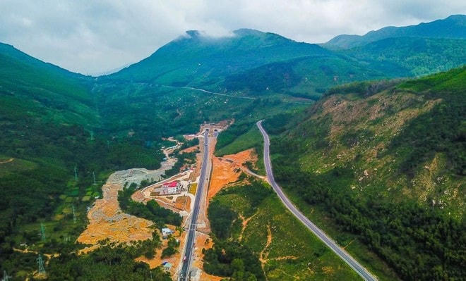 Loạt Dự án Cao tốc Bắc-Nam giai đoạn 2: 'Lụt' tiến độ vì nút thắt GPMB