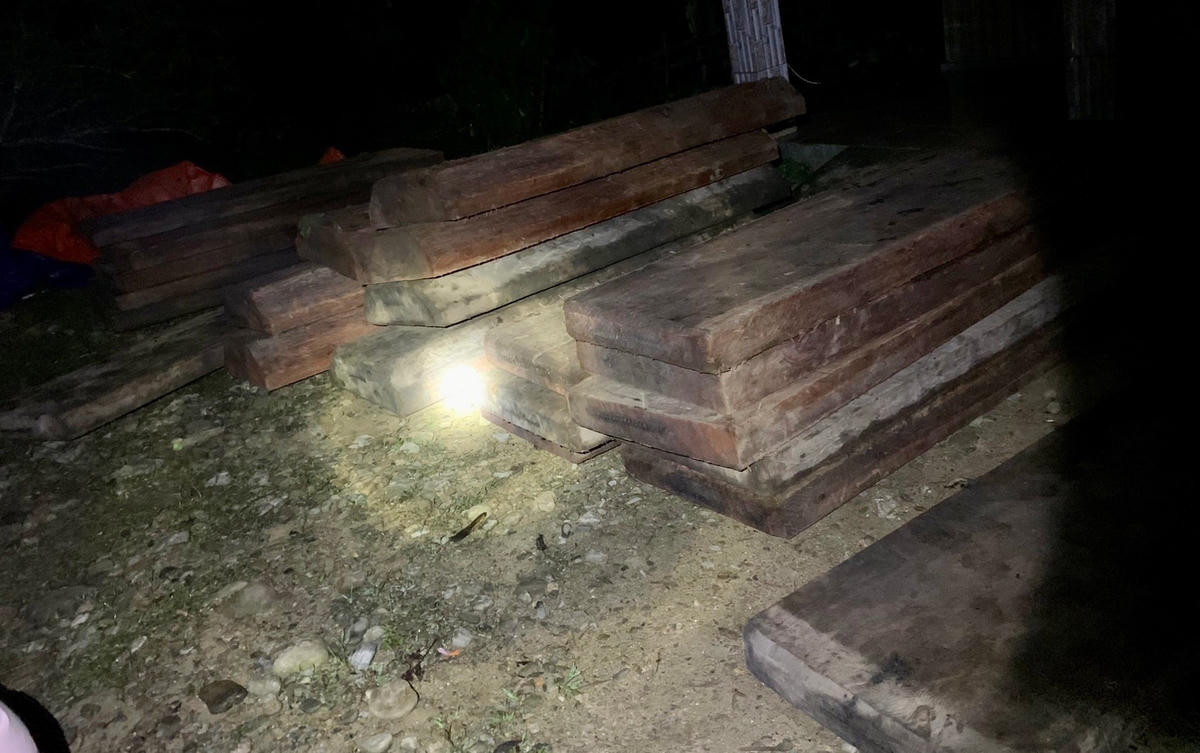 Tang vật vụ án.