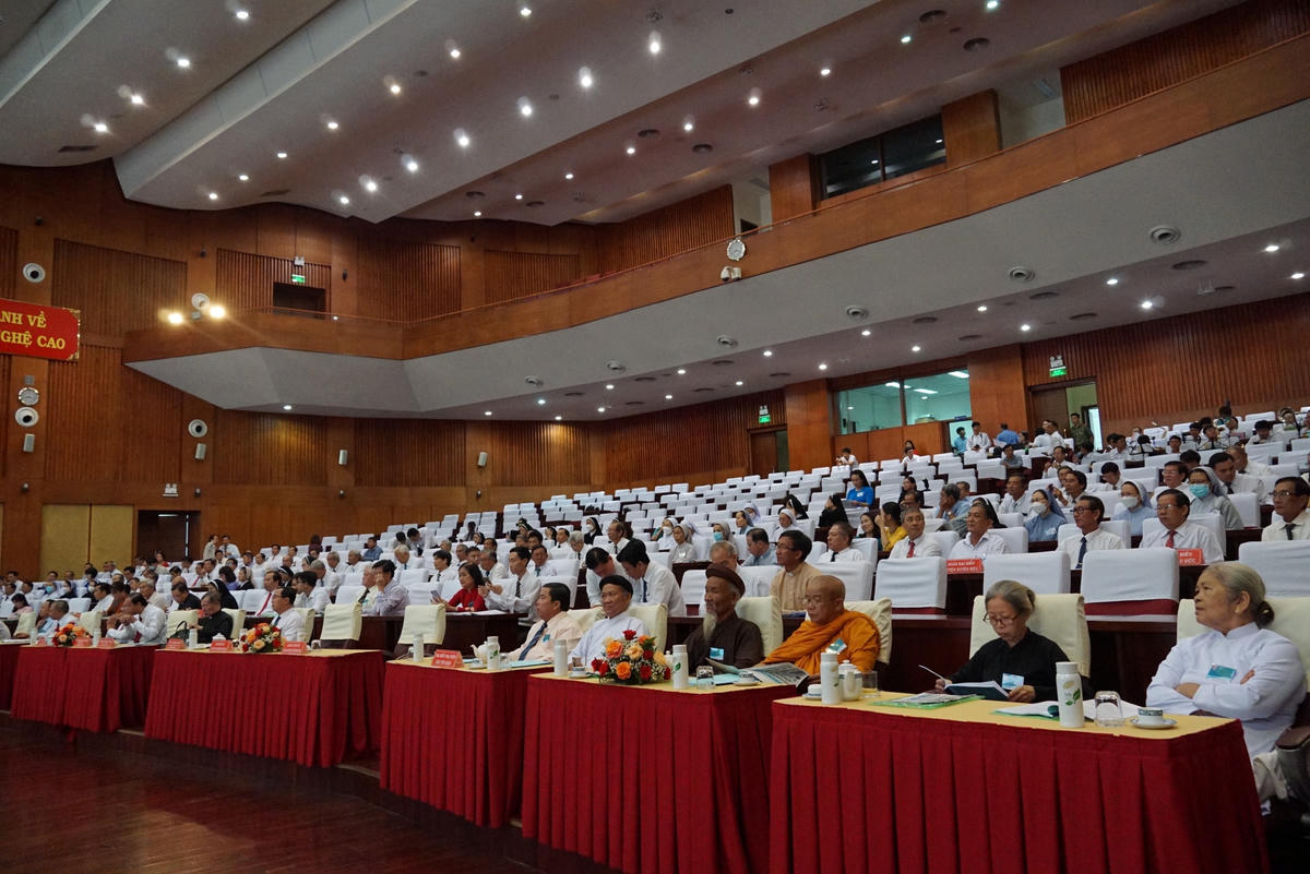 Các đại biểu tham dự đại hội. Ảnh: Mạnh Thìn. 