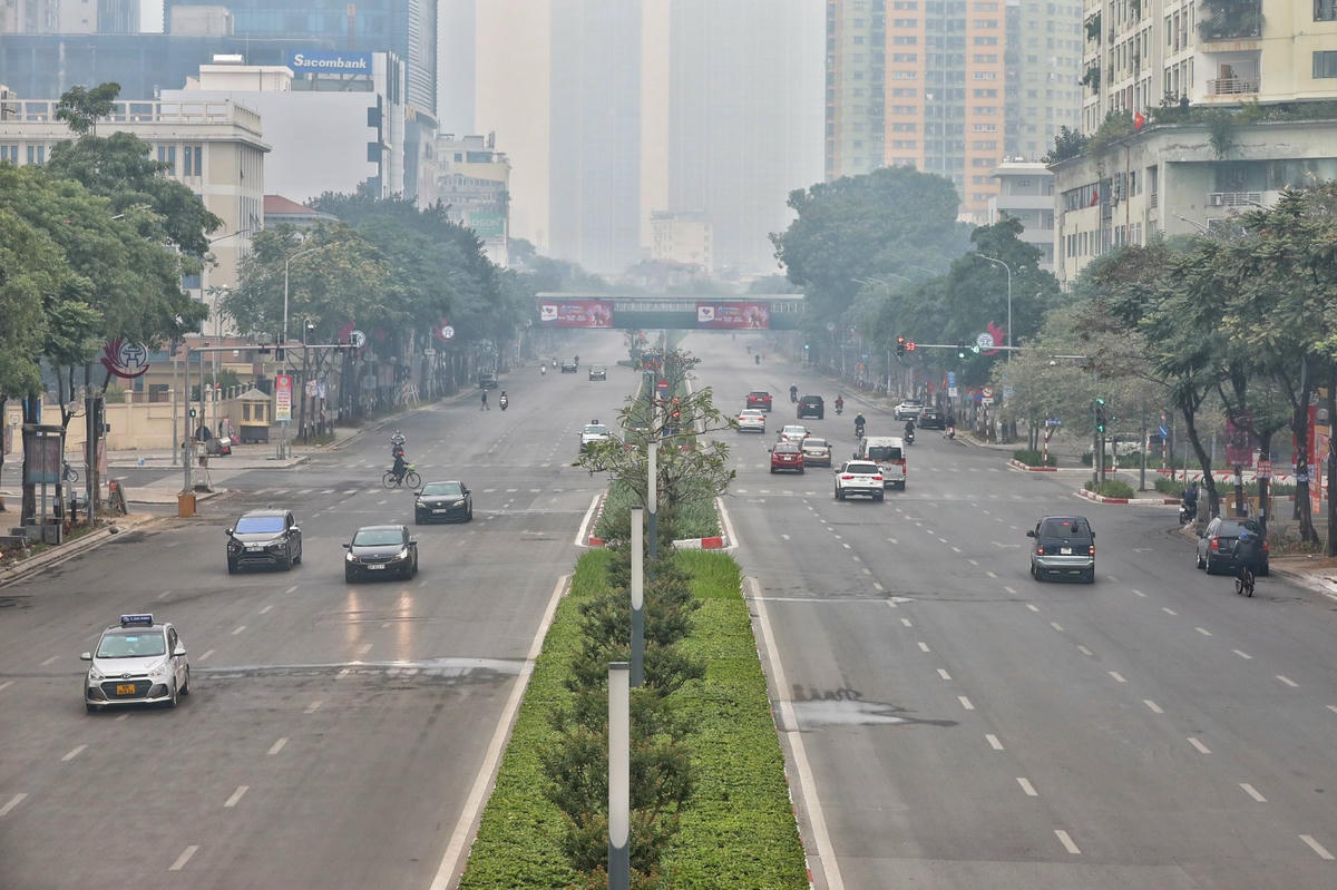 Hà Nội yên bình trong ngày đầu năm mới 2023