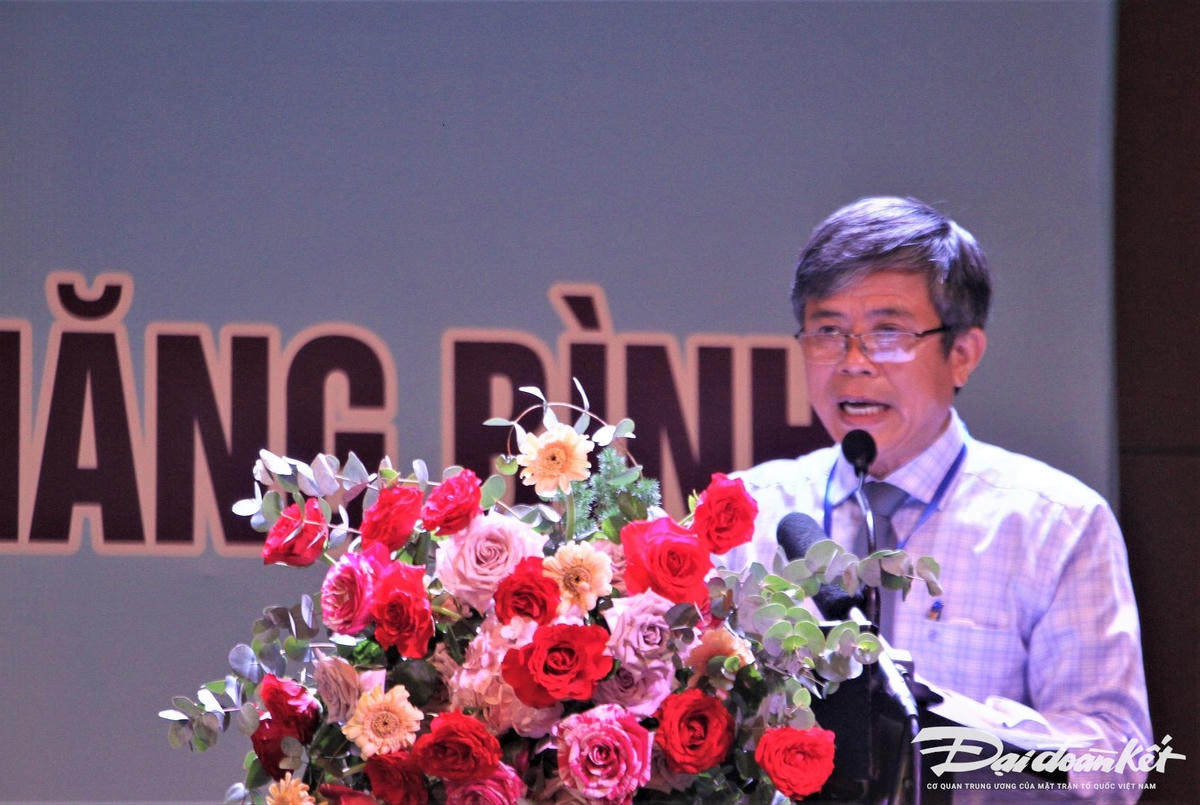 hoi-nghi-2.jpg