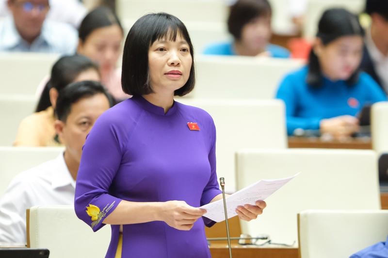 Bà Nguyễn Thị Việt NgaBà Nguyễn Thị Việt Nga.