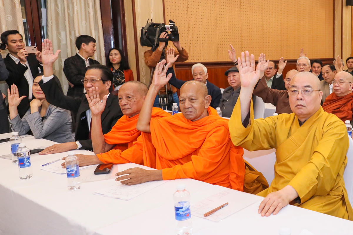 Phát huy vai trò của Mặt trận trong tham gia xây dựng Đảng, chính quyền trong sạch, vững mạnh