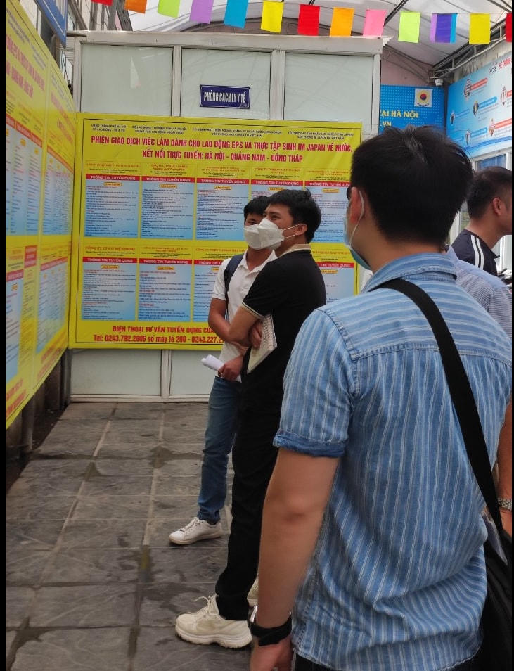 Tìm việc làm tại Sàn giao dịch việc làm Hà Nội.
