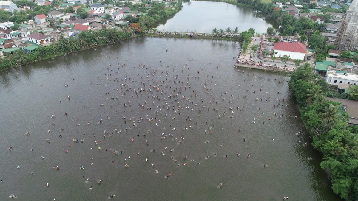 [ẢNH] Ngày hội nơm cá ở Giáo xứ Lập Thạch