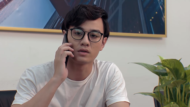 Ở "Ngày mai bình yên", Quang Trọng vào vai Hòa - chàng trai chất phác có mối tình vụng trộm với "tiểu thư" nhà giàu.