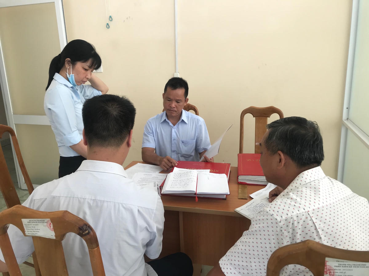 Giám sát cán bộ, công chức, đảng viên ở khu dân cư là nhiệm vụ quan trọng.
