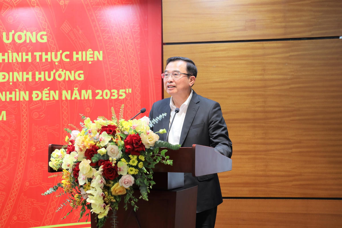 Bí thư Đảng ủy, Chủ tịch Hội đồng thành viên Petrovietnam Hoàng Quốc Vượng phát biểu