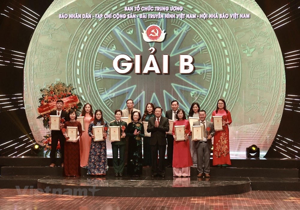 Năm nay có 12 tác phẩm giành giải B. Ảnh: Vietnam+.
