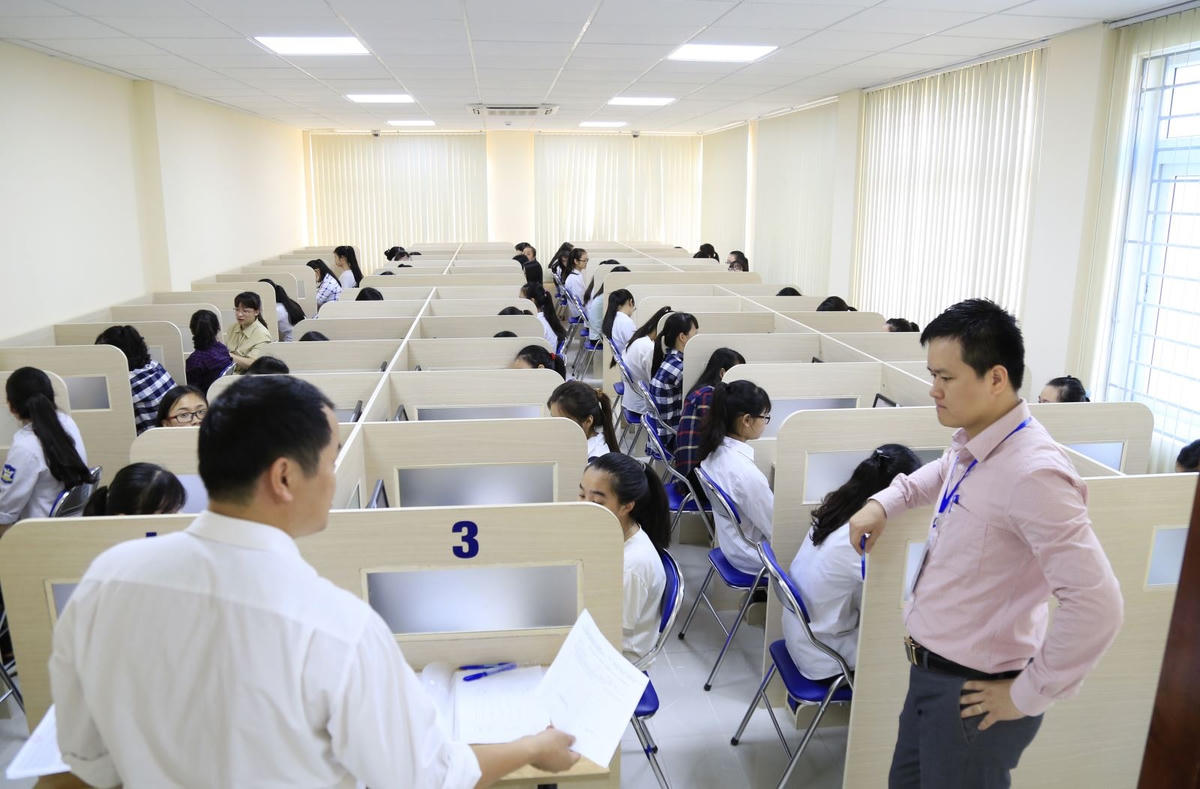 Thí sinh làm bài thi Đánh giá năng lực.