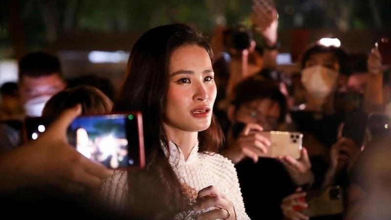 Đông Nhi bị fans quay lưng vì có cách ứng xử chưa phù hợp. 