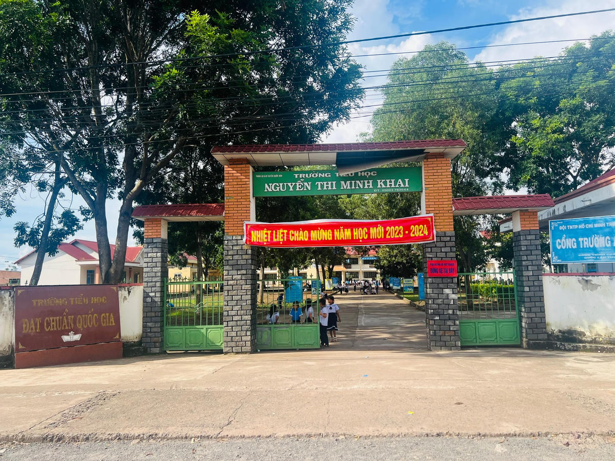 Trường Tiểu học Nguyễn Thị Minh Khai.