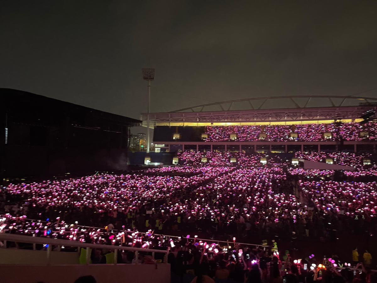 Mãn nhãn với hình ảnh lung linh bên trong shows BlackPink 