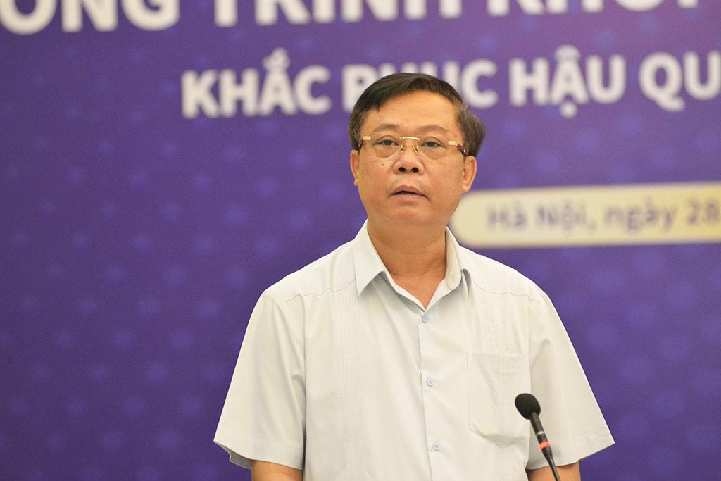 Rộng cửa đón khách quốc tế