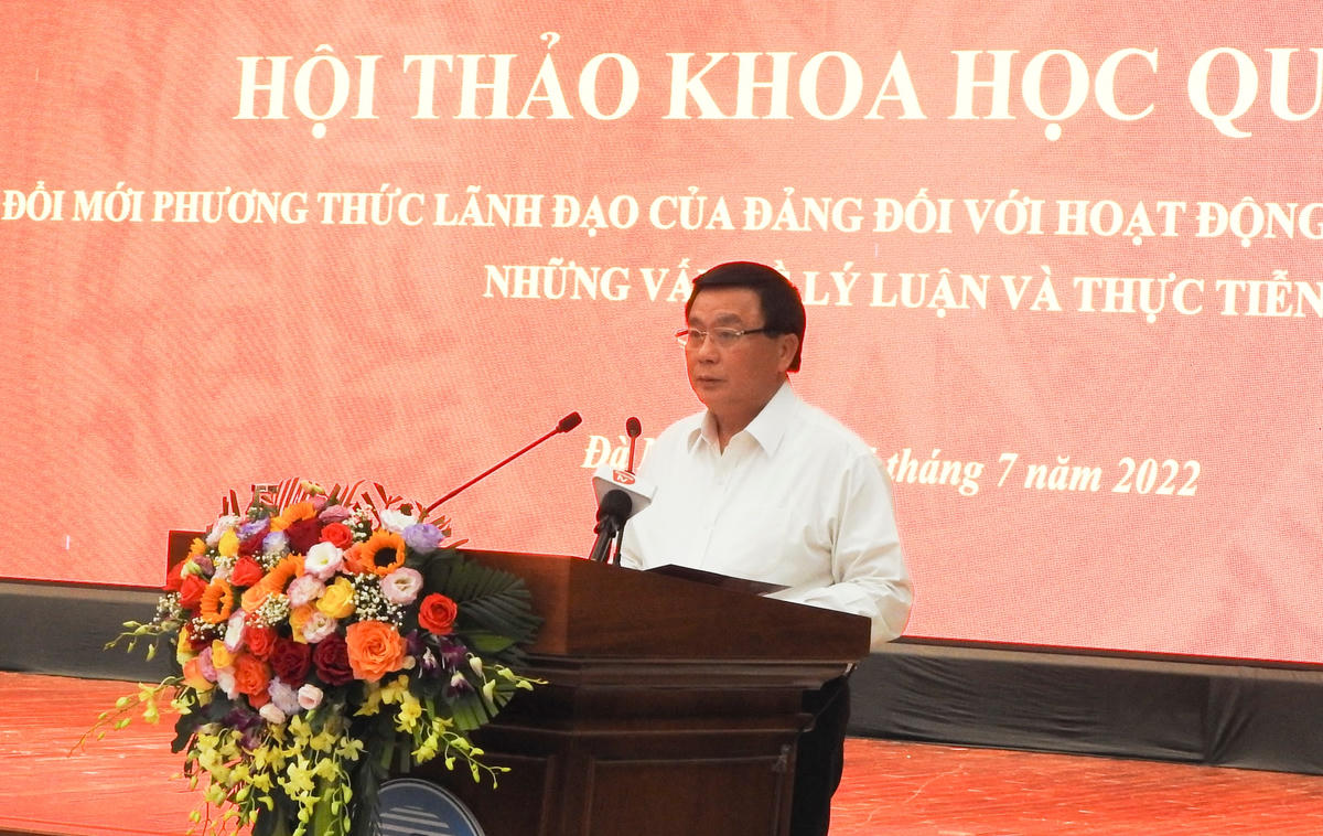 Ông Nguyễn Xuân Thắng chủ trì Hội thảo. Ảnh: Thanh Tùng.