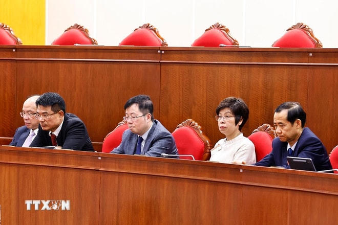 Đại biểu dự bế mạc Hội nghị. (Ảnh: Doãn Tấn/TTXVN) ttxvn-be-mac-hoi-nghi-lan-thu-11-ban-chap-hanh-trung-uong-dang-khoa-xiii3jpg.jpg