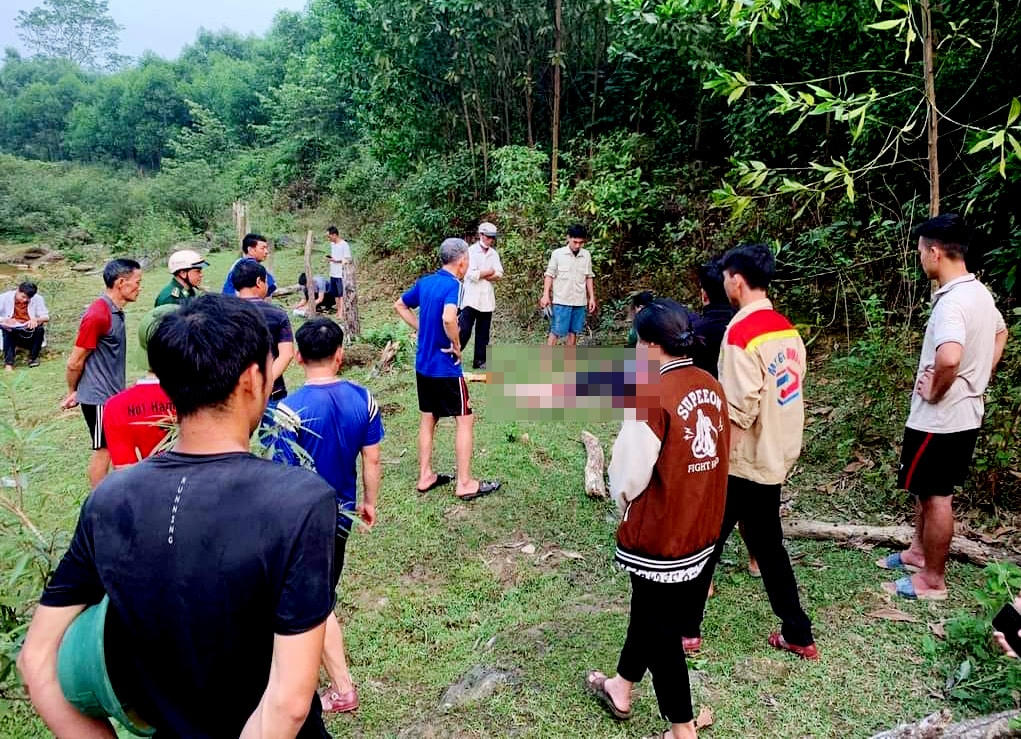 Nam sinh lớp 11 tử vong do đuối nước tại đập Đá Hàn.