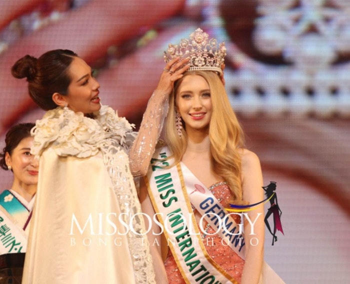 Chung kết Miss International (Hoa hậu Quốc tế) 2022chính thức khép lại với chiến thắng chung cuộc thuộc về người đẹp Jasmin Selberg, đại diện của Đức.