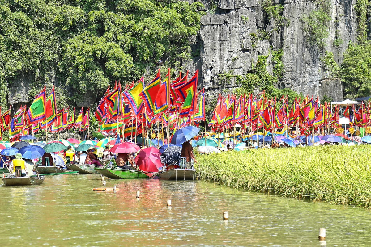 Tổ chức tuần lễ du lịch Ninh Bình 2023 'Sắc vàng Tam Cốc-Tràng An'