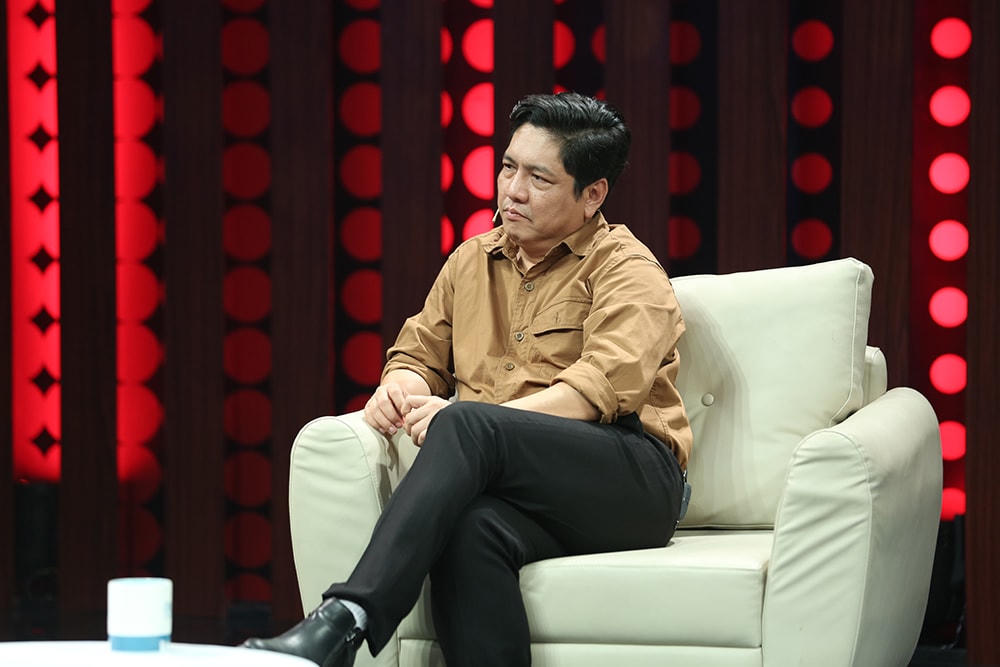 Đạo diễn Đức Thịnh tiết lộ số tiền khủng mà vợ chồng anh chi cho các con mỗi tháng. Ảnh: Bee Comm.